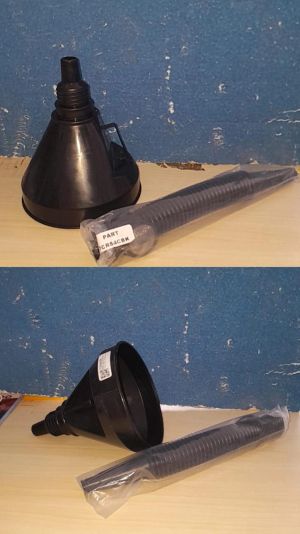 CORONG PLASTIK OLI Funnel OLI PLASTIK FLEKSIBEL HITAM CK888 UK 125x350MM